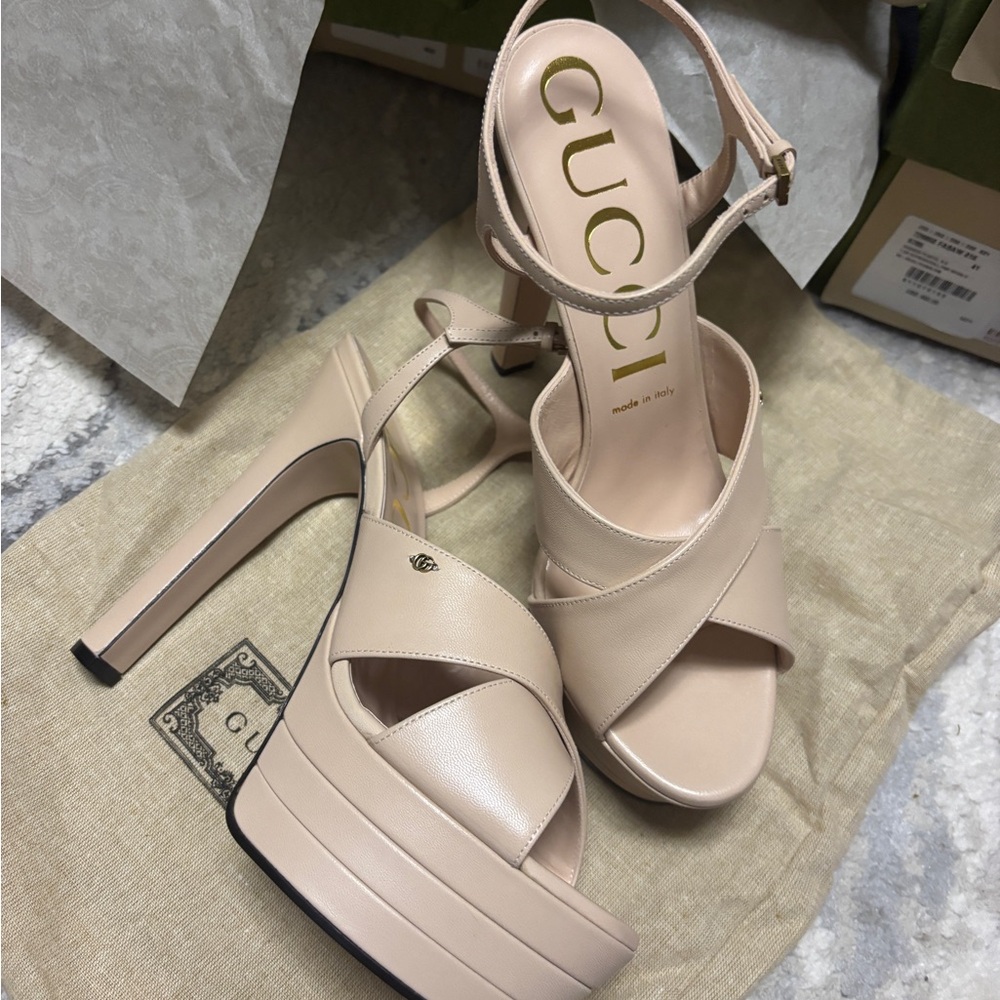 New Gucci Malaga Kld Platform Sandals Heels Black and skin rose color. - Picture 14 of 15